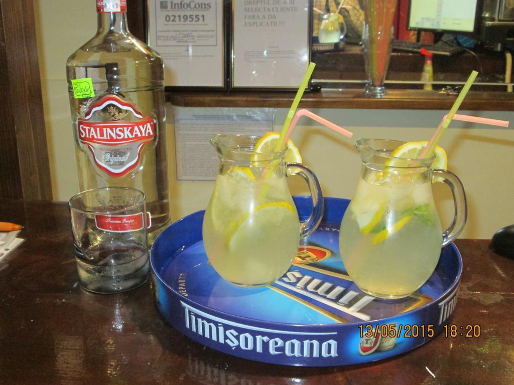 Pensiunea Ramona Tulcea Buitenkant foto
