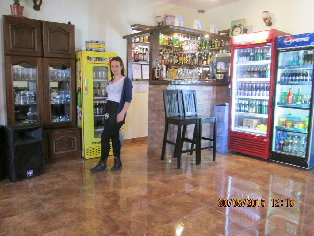 Pensiunea Ramona Tulcea Buitenkant foto